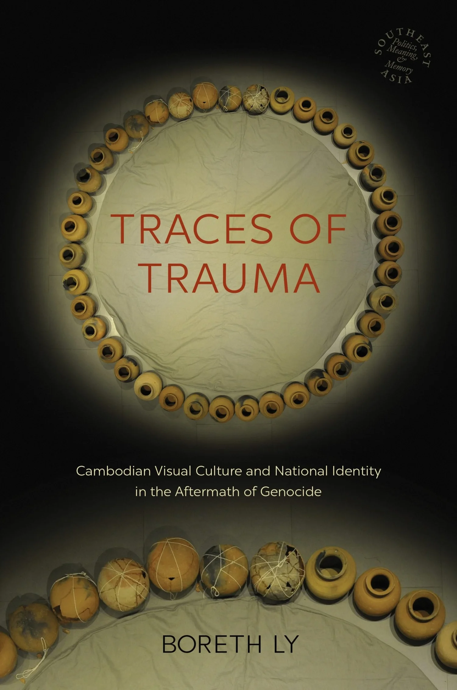Cover of Traces of Trauma